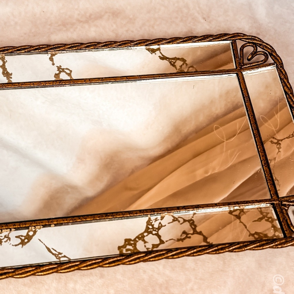 Gilded Twisted Metal Mirror Tray - Picture 5 of 9